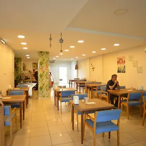 Yesilyurt 2*, İzmir Turkije