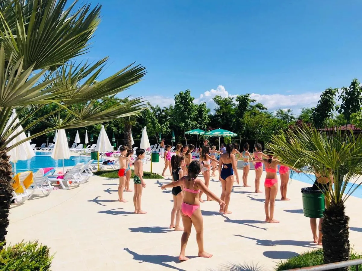 Gardenland Resort Bushat 4*,  Albanie